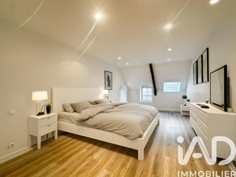 Maison - 98 m² - 4 pièces