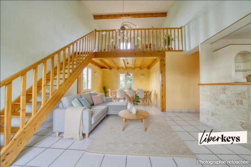 Maison - 110 m² - 4 pièces