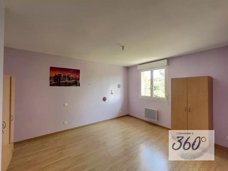 Maison - 159 m² - 7 pièces
