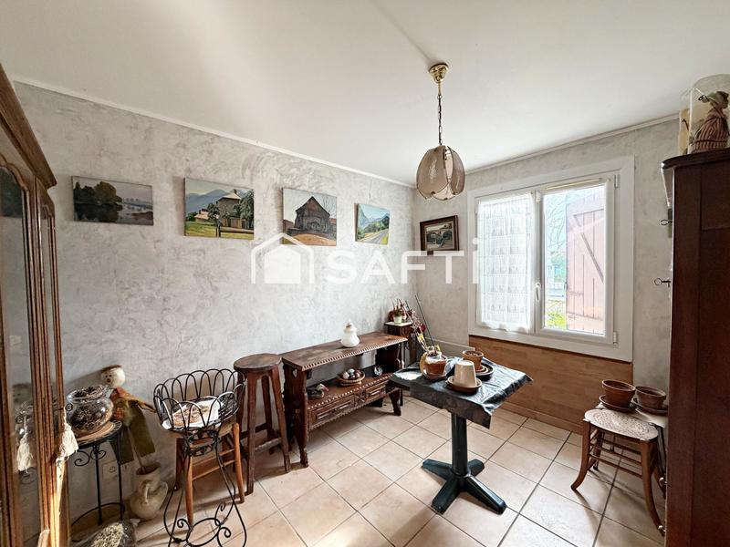 Maison - 135 m² - 6 pièces