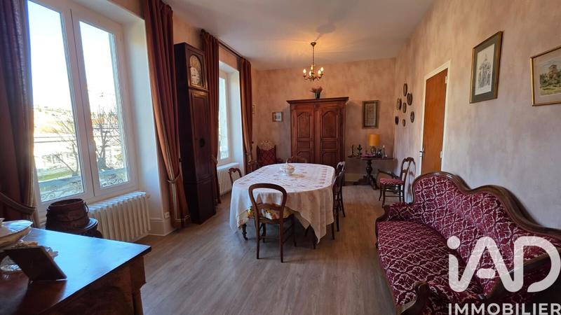 Maison de ville - 200 m² - 11 pièces