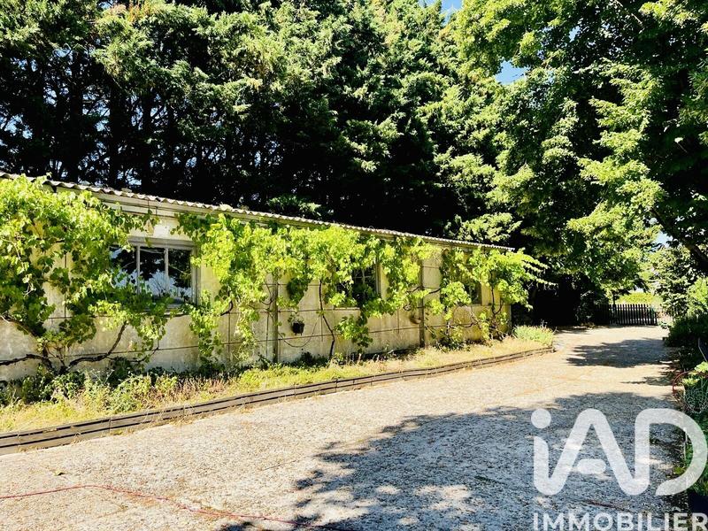 Maison - 186 m² - 8 pièces