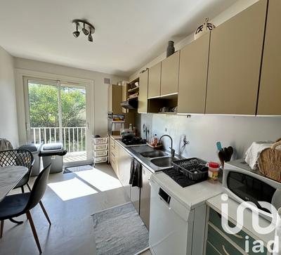 Maison - 122 m² - 6 pièces