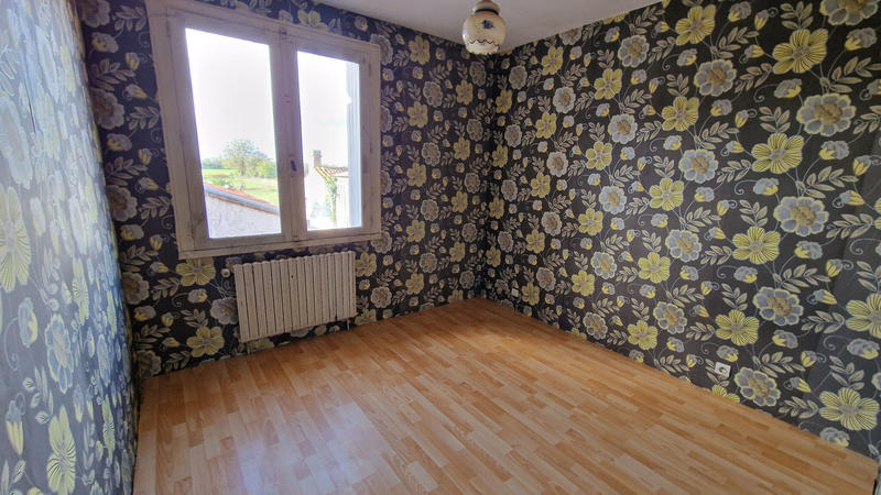 Maison - 240 m² - 8 pièces