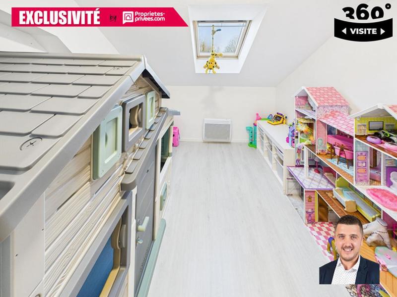 Maison - 101 m² - 5 pièces