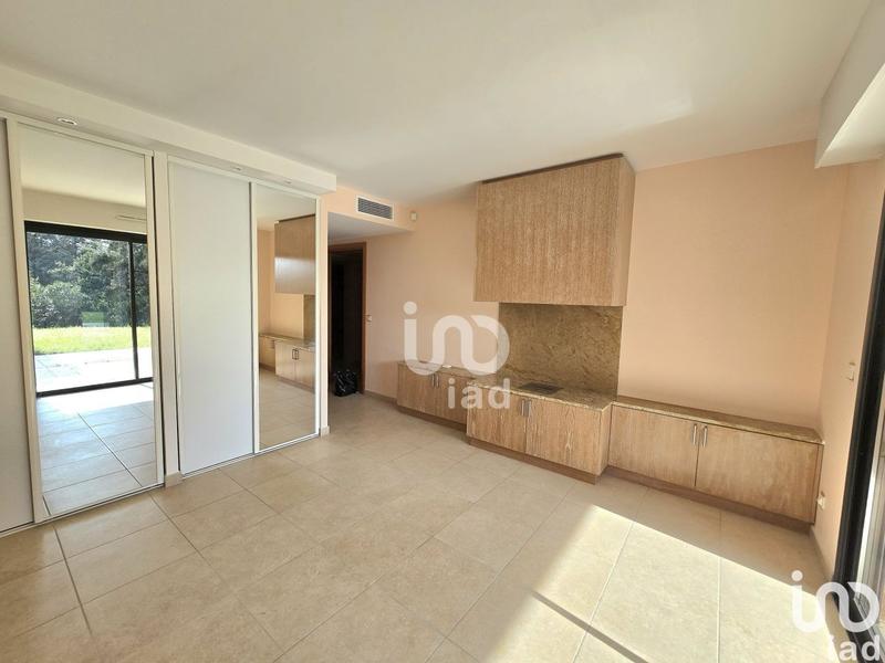 Appartement - 130 m² - 5 pièces