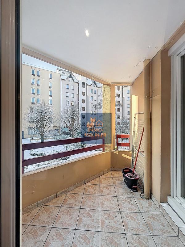 Appartement - 80 m² - 4 pièces