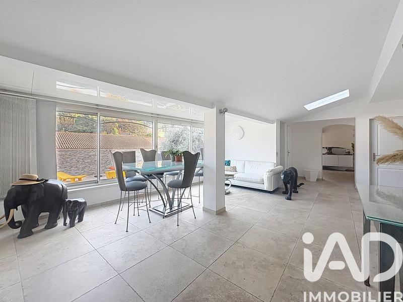 Maison - 136 m² - 6 pièces