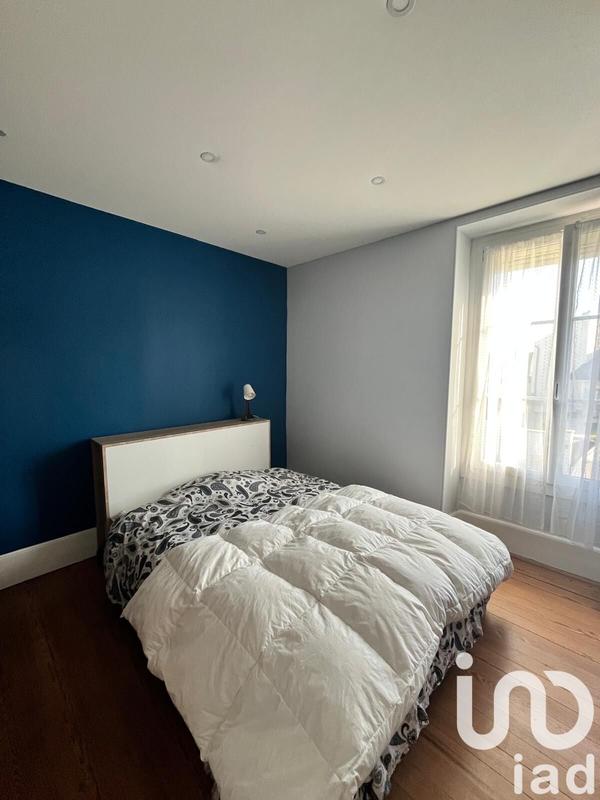 Maison - 440 m² - 9 pièces