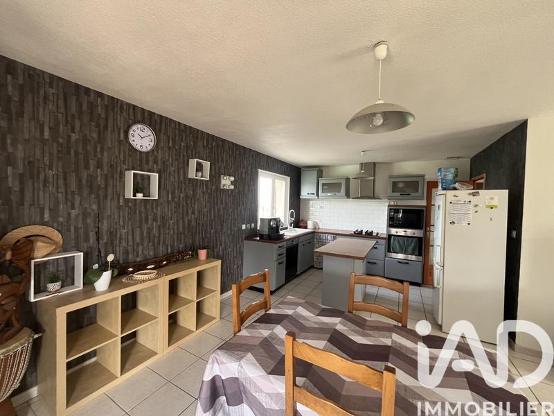 Maison - 105 m² - 6 pièces