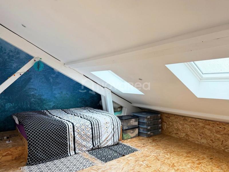 Appartement - 104 m² - 6 pièces