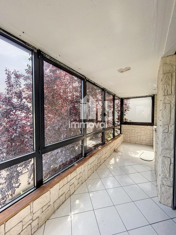 Appartement - 173 m² - 7 pièces