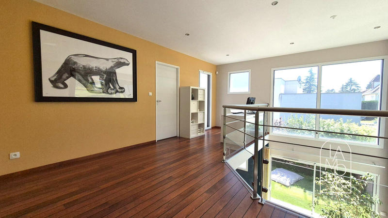 Maison contemporaine - 164 m² - 6 pièces