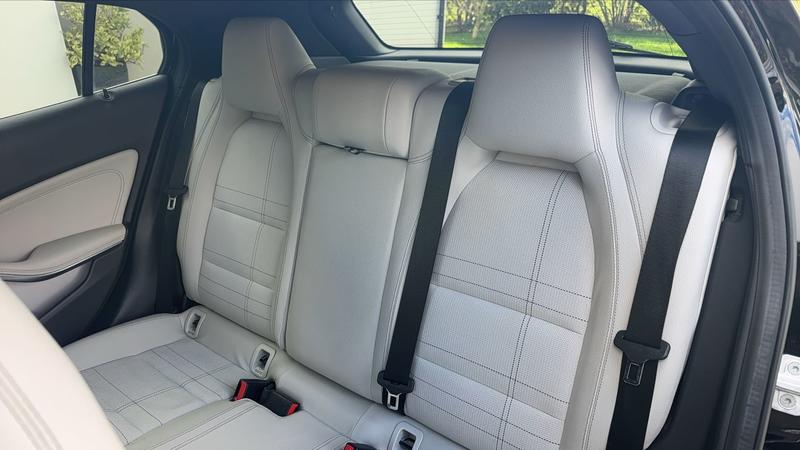 Mercedes Gla 200 Cdi 136 7g-Dct Sensation