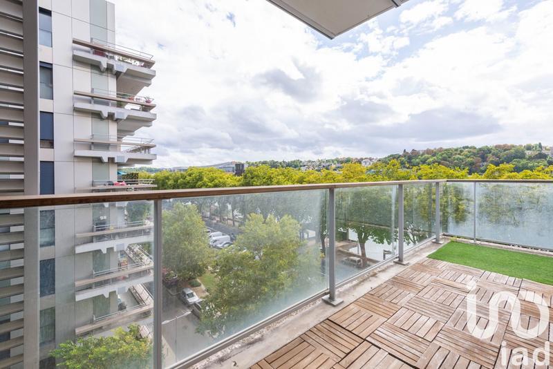 Appartement - 89 m² - 4 pièces