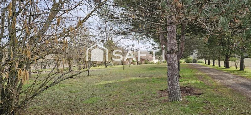 Maison - 410 m² - 11 pièces