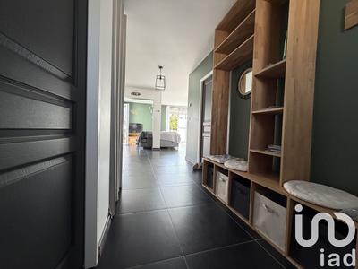 Maison - 96 m² - 4 pièces