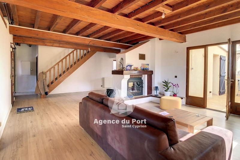 Villa - 217 m² - 11 pièces