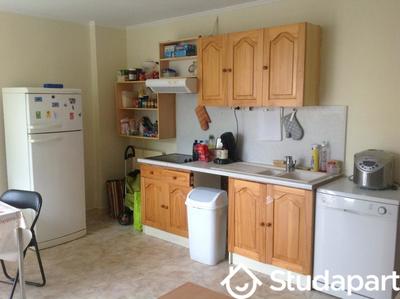 Chambre - 11 m² - 1 pièce