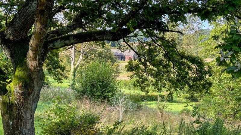 Maison - 180 m² - 6 pièces