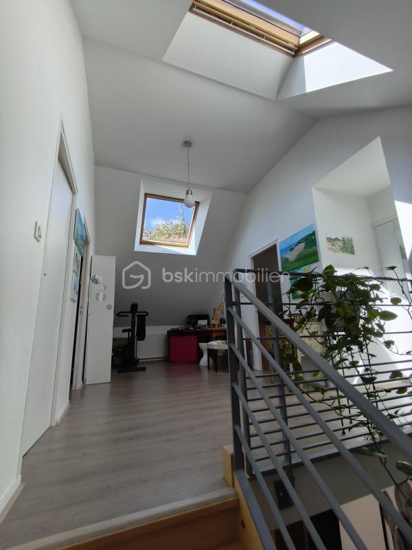 Maison - 112 m² - 4 pièces