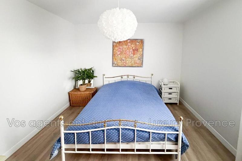 Appartement - 81 m² - 3 pièces