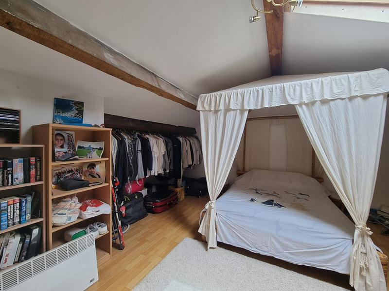 Maison - 251 m² - 10 pièces