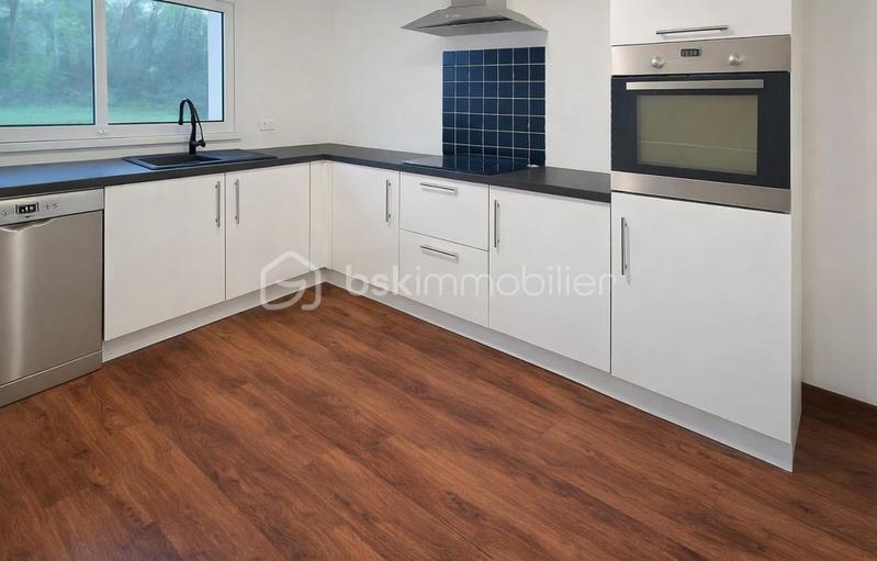 Maison - 138 m² - 5 pièces