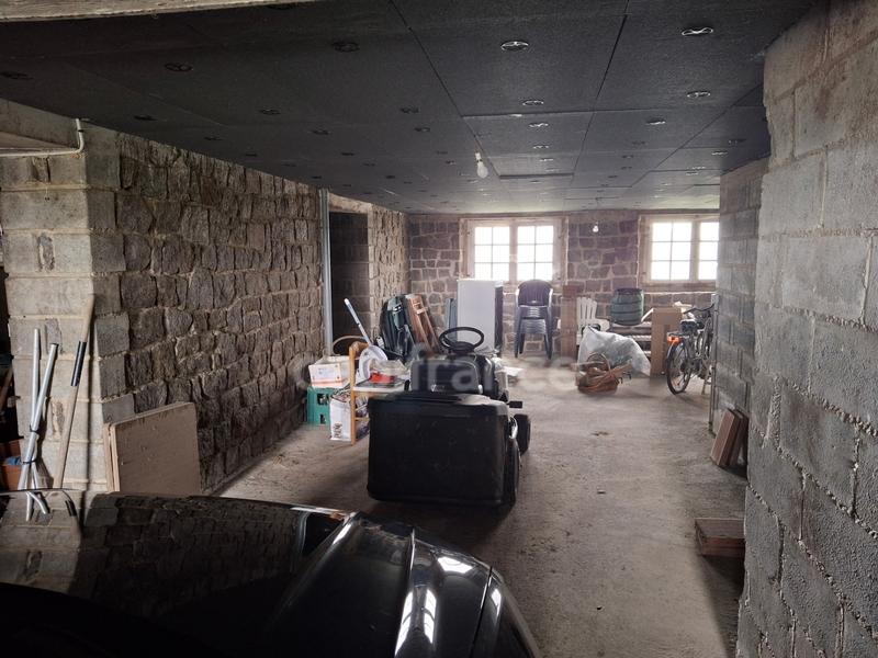 Maison en pierre - 100 m² - 6 pièces