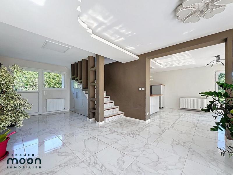 Villa - 173 m² - 6 pièces