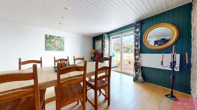 Maison de village - 180 m² - 7 pièces