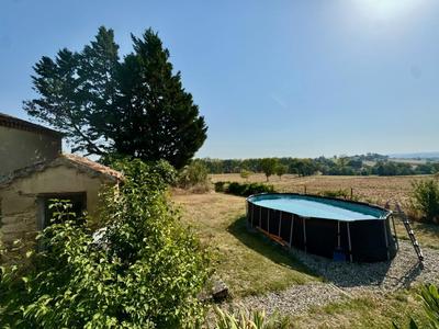 Maison - 335 m² - 13 pièces