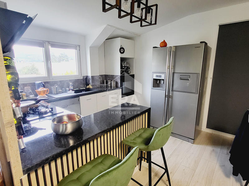 Maison - 420 m² - 5 pièces