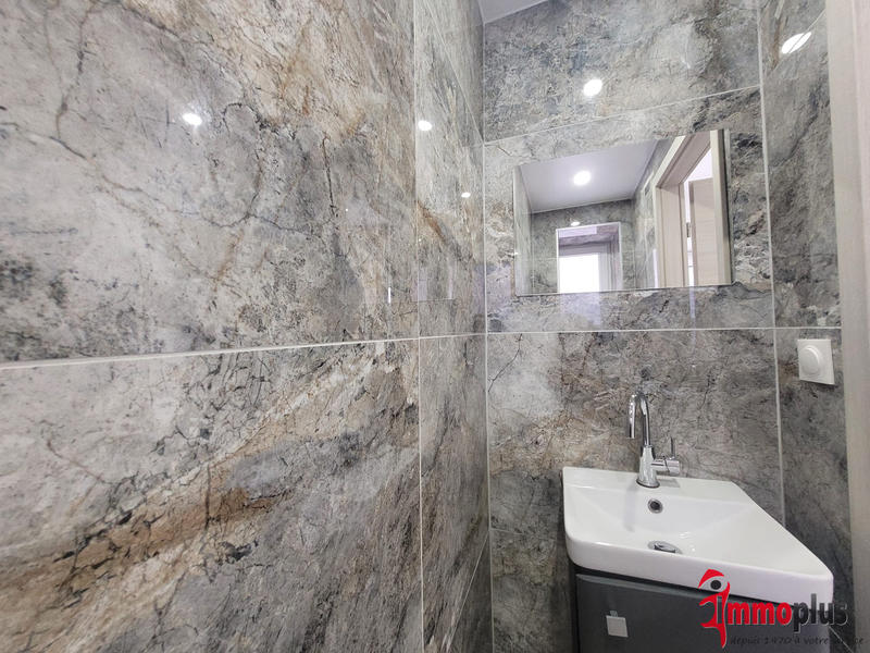 Maison de village - 85 m² - 4 pièces