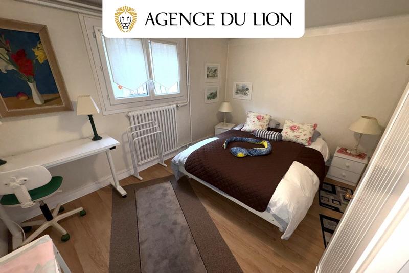 Maison - 198 m² - 8 pièces