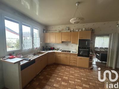 Maison - 130 m² - 8 pièces