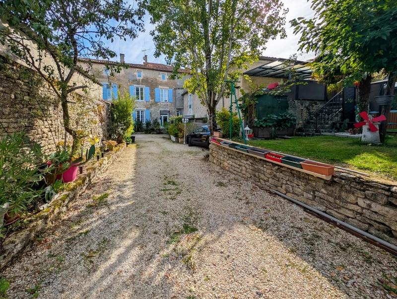 Hôtel particulier - 350 m² - 13 pièces