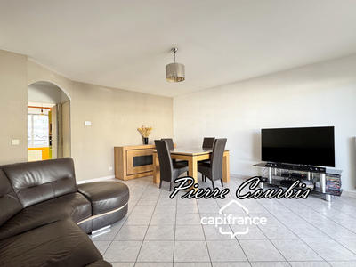 Appartement - 83 m² - 4 pièces