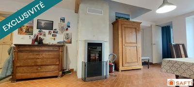 Maison - 240 m² - 9 pièces