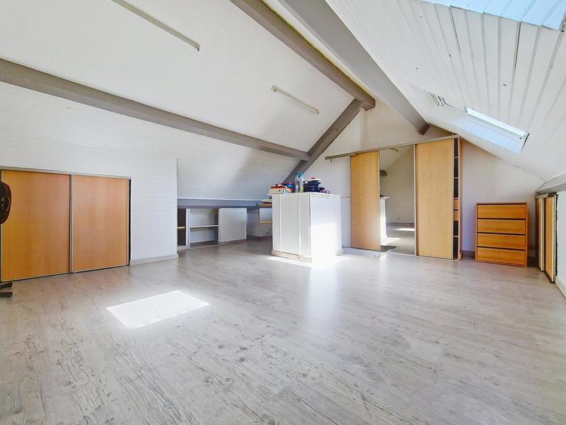 Maison - 114 m² - 7 pièces