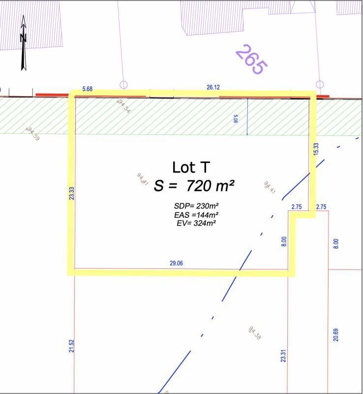Terrain constructible - 720 m²
