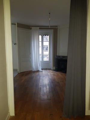 Studio - 37 m² - 1 pièce