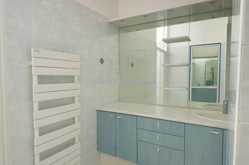 Appartement - 140 m² - 5 pièces