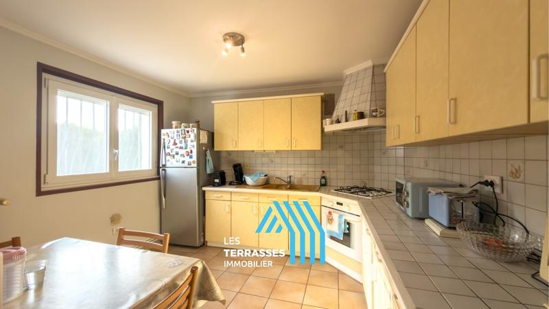 Maison ancienne - 181 m² - 8 pièces