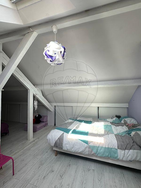 Maison - 115 m² - 6 pièces