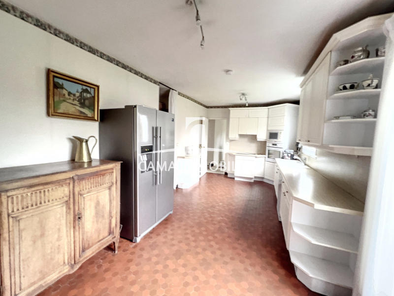 Maison - 196 m² - 7 pièces