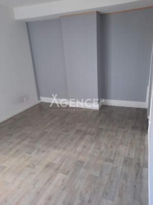 Immeuble - 180 m² - 2 pièces