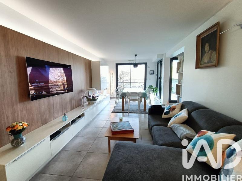 Maison - 102 m² - 4 pièces