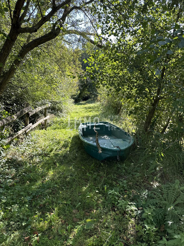 Terrain de loisirs - 25 088 m²