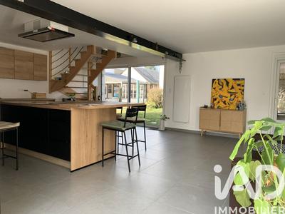 Maison - 180 m² - 7 pièces
